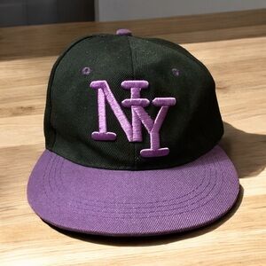 🗽Striking Black & Purple “NY” Embroidered Adjustable Hat!